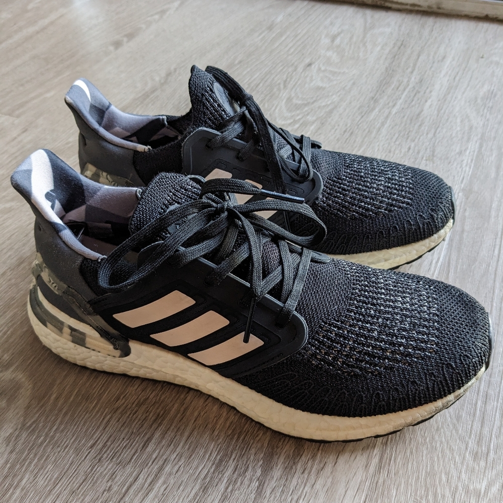 Ultraboost prime blue women sz 8.5
